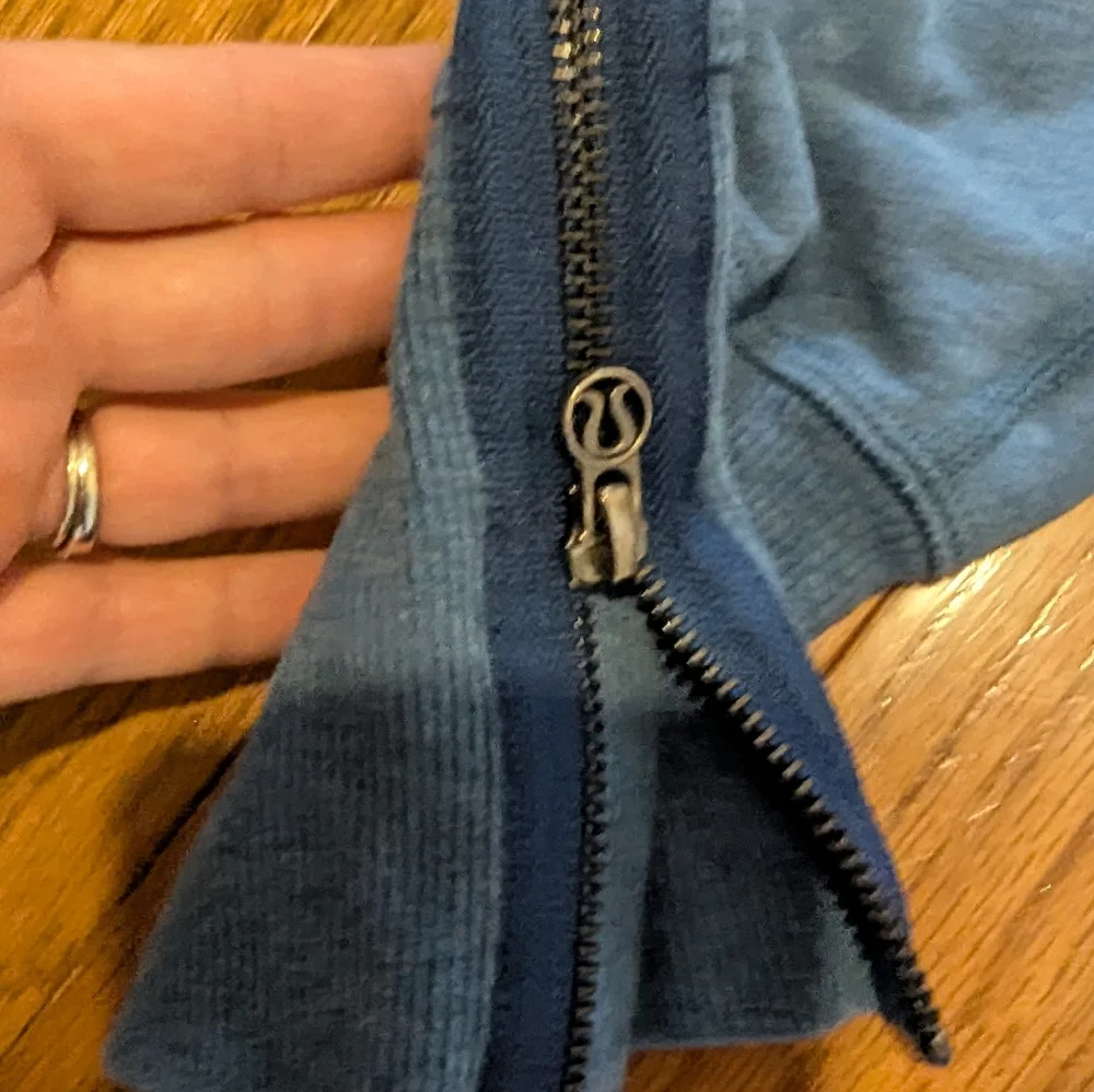 Blue Jogger Pants - Lululemon - Picture 2 of 4